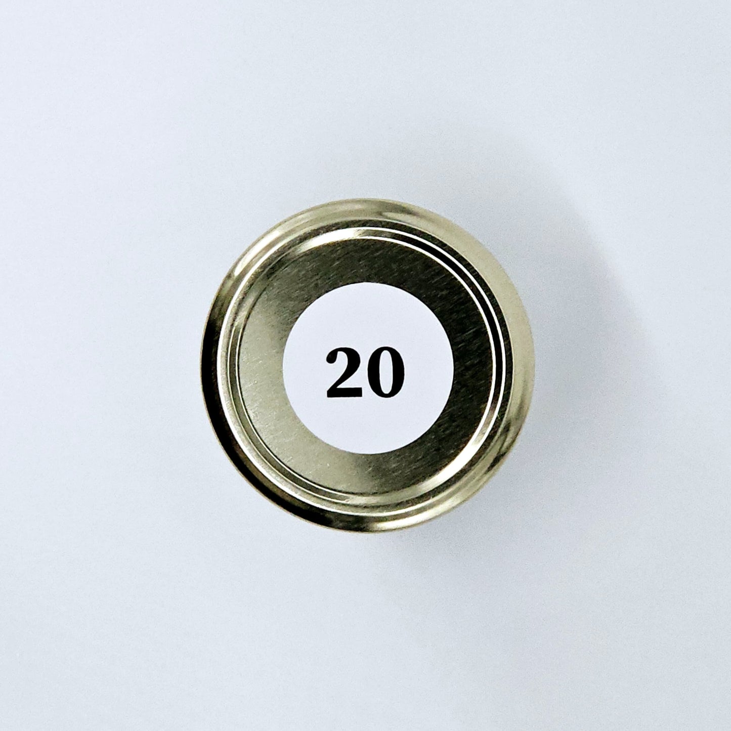 Candlelight-on - geurkaars met geboortebloem en geboortedatum - augustus - o.b.v. sojawas en etherische oliën